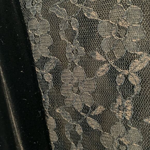 Vintage Black Velvet Long Sleeve Maxi Dress with Open Lace Back size M/L - Picture 5 of 6